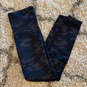 Spank Camo Leggings